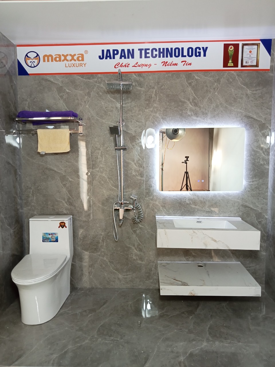 Combo Lavabo nhà tắm cao cấp Maxxa Luxury